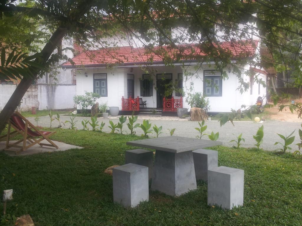 Sunray Villa And Resort Unawatuna Exterior foto